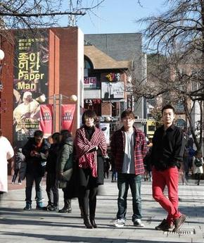 서울연극센터의 유망예술지원사업 ‘뉴스테이지’ 선정작 3편이 오는 14일부터 연속으로 올라간다. 오른쪽부터 박웅, 박정규, 정주영 연출.  서울문화재단 제공 