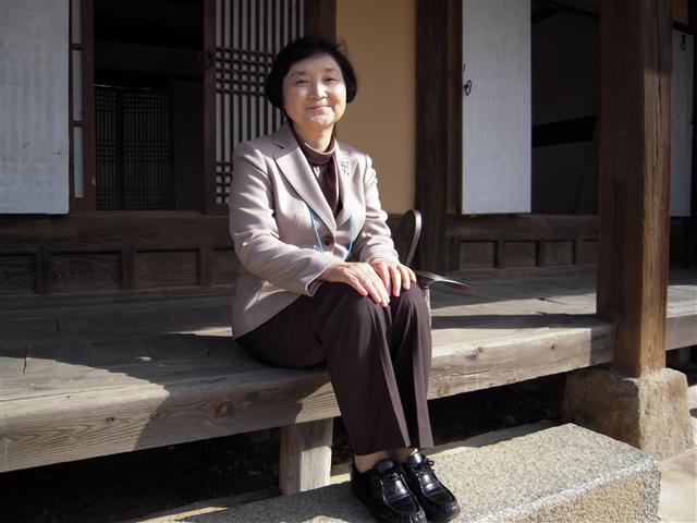 지은이 강영주 교수. <한겨레> 자료사진