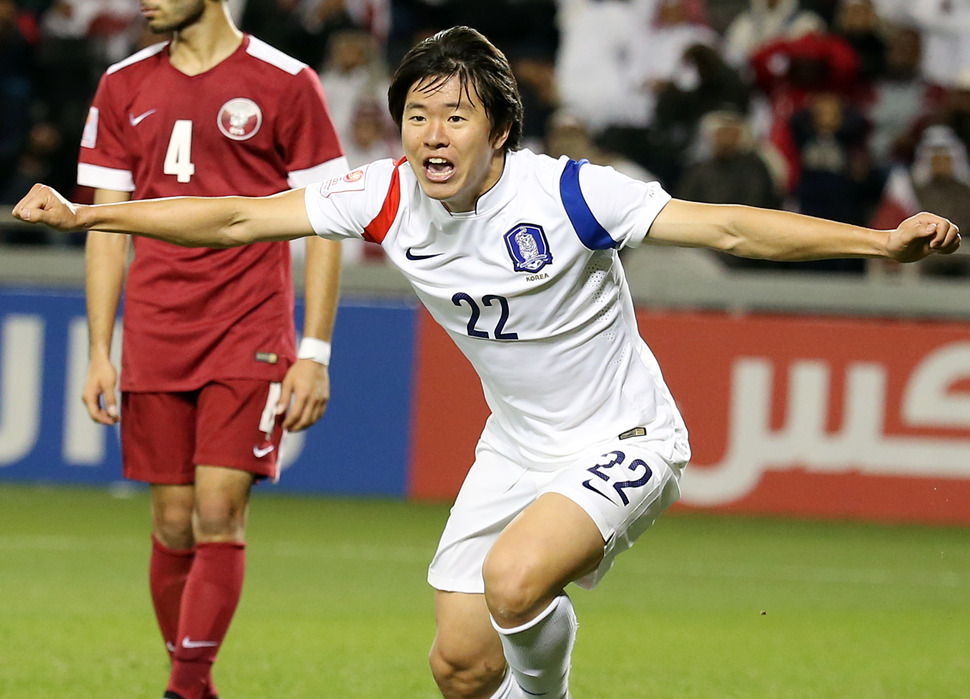 26일 오후(현지시간) 카타르 도하 알 사드 스포츠클럽에서 열린 2016 아시아축구연맹(AFC) U-23 챔피언십 4강 카타르 대 대한민국 경기. 한국 권창훈이 결승골을 넣은 후 환호하고 있다. (도하=연합뉴스) 