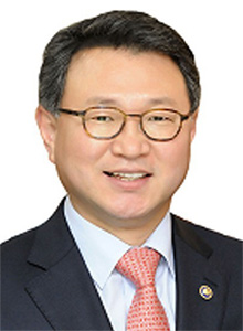 김영호 전 감사원 사무총장