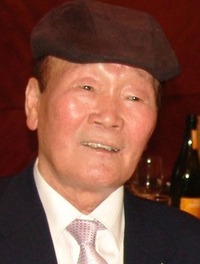 원로 작사가 정두수씨. 연합뉴스