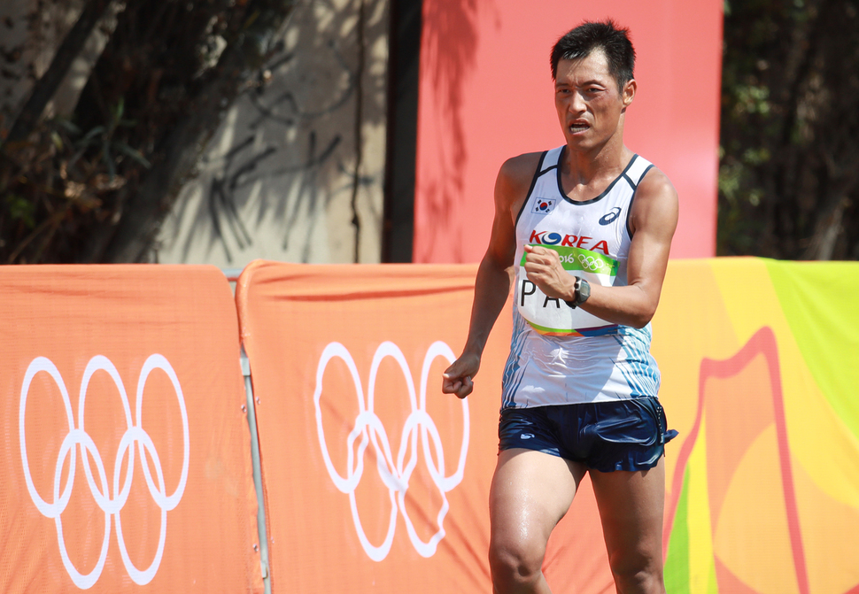 경보 박칠성이 19일 남자 50km 경기에서 역주하고 있다.  리우데자네이루/연합뉴스