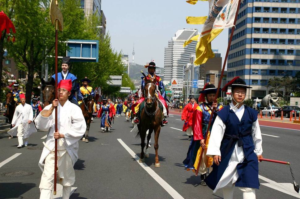 2016 정조대왕 능행차 공식 페이스북 제공