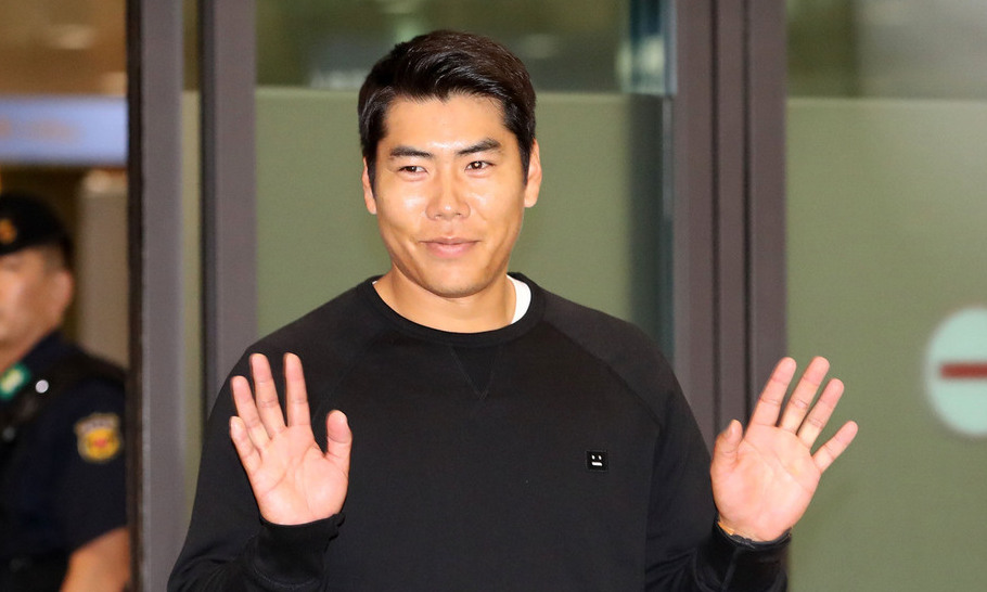 ‘메이저리거’ 강정호, 음주운전 사고 내고 도망갔다 붙잡혀 