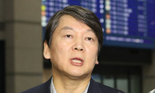 안철수, ‘최순실 의혹’에 “이게 나라냐”