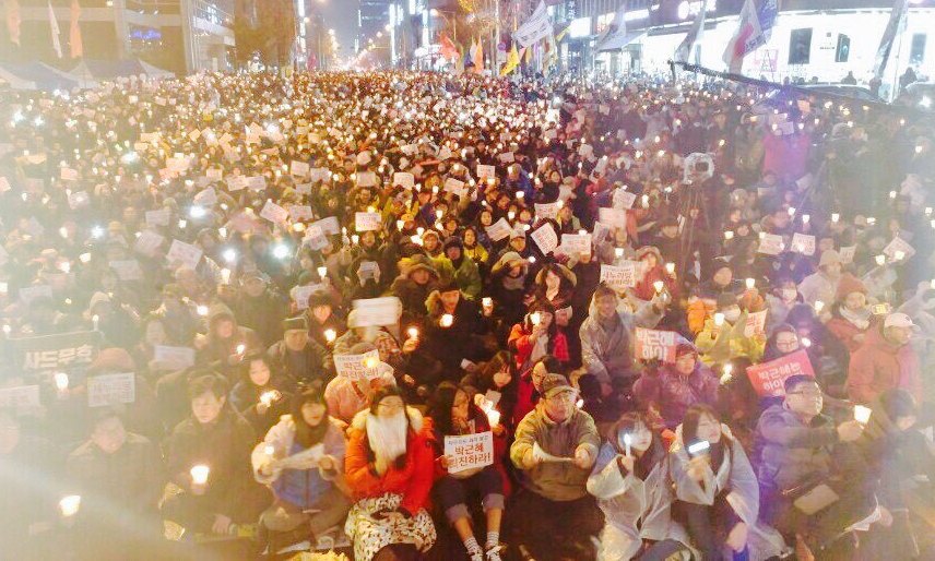 [영상] 대전 청주 촛불 “공범 새누리당 해체하라”