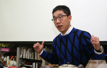 김제동