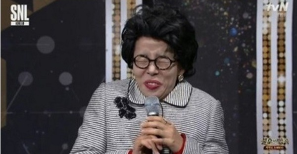 케이블채널 티브이엔 <에스엔엘(SNL) 코리아> 방송화면 갈무리