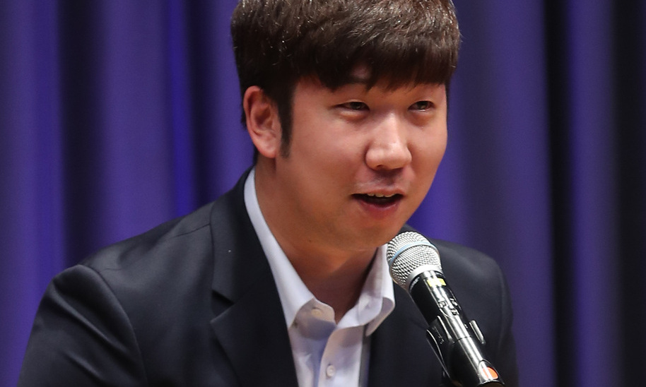 넥센 신재영, 신인왕 이어 구단 최고 ‘연봉 인상률’ 기록