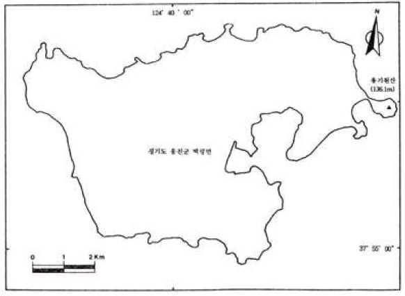 진촌지구 간척사업으로 820m의 방조제를 막기 전 백령도의 해안선.