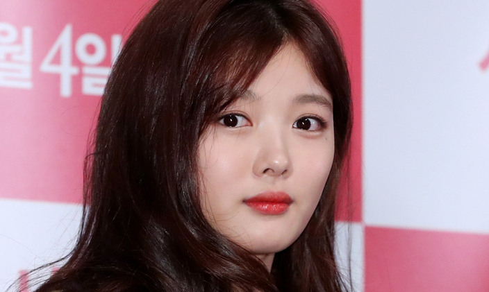 짝다리가 그렇게 불편하디? 젊은 여자라서?