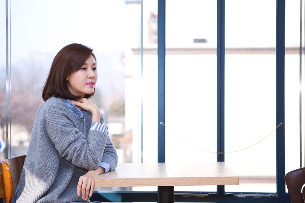 4일 서울 종로구 삼청동의 한 카페에서 만난 김하늘. 필라멘트 픽쳐스 제공