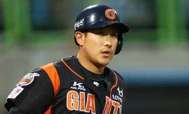 황재균, 롯데와 굿바이…MLB 도전 