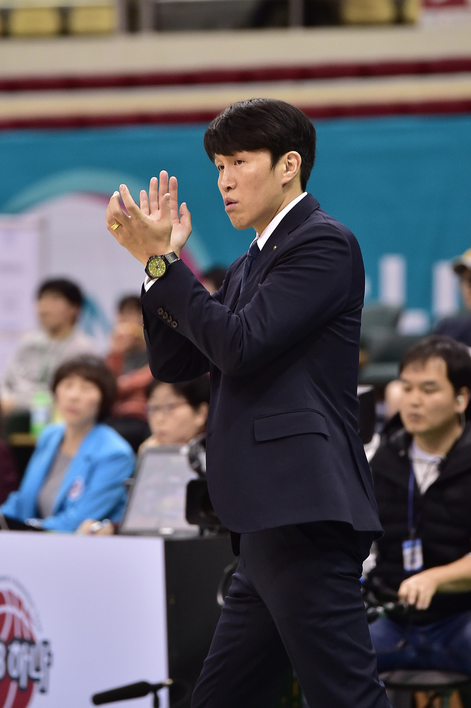 위성우 여자프로농구 우리은행 감독.   여자프로농구연맹 제공