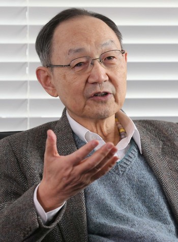 백낙청 서울대 명예교수. 박종식 기자 anaki@hani.co.kr