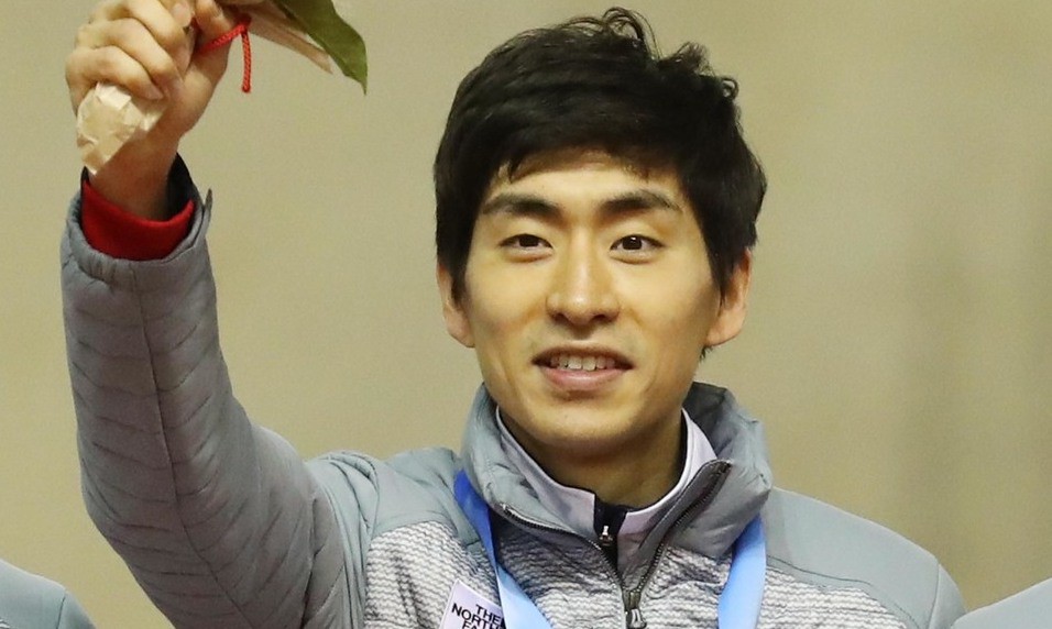 빙속 마라톤 뛰고 팀추월까지…‘철인’ 이승훈 3관왕