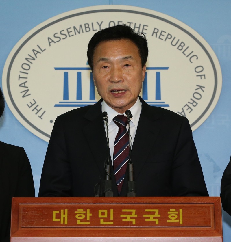 국민의당 대선주자인 손학규 국민주권개혁회의 의장. 한겨레 자료사진