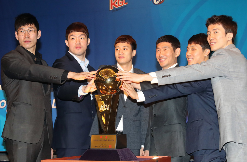 이승현 “MVP 잡고, MVP 될것” 오세근 “입대 앞두고 욕심나나?”