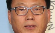 문재인 쪽 “유·홍·안 3자 단일화, 반역사연대”
