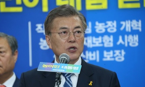 문재인, 거제 조선소 사고 소식에 “마음 다해 위로…산재 책임 강화” 