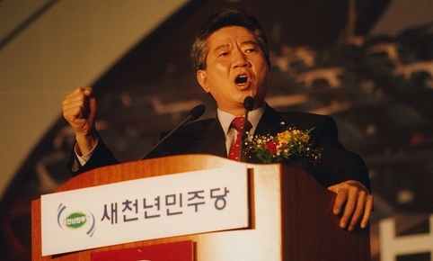 ‘노무현입니다’…다시는 그런 정치인의 삶을 보지 않겠다