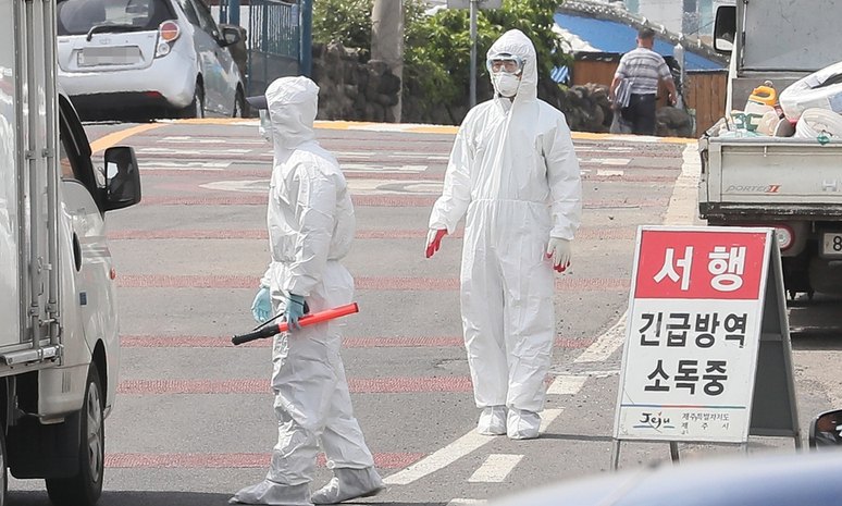 닭 폐사 발생…제주도, AI 확산 방지 총력 대응 