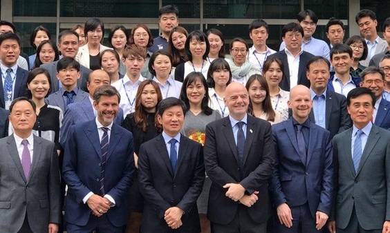 인판티노 회장 “U-20 월드컵 성공” 축하