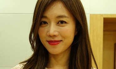 “인간 배우는 연극 경험, 방송 진행에 도움될 것”   