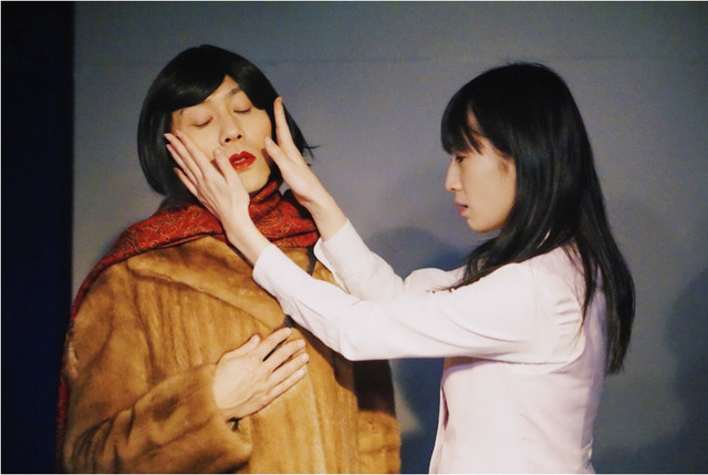 일본 극단 큐(Q)의 <케이코후모와>.