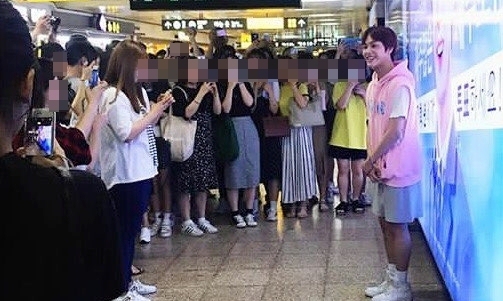 어떤 팬심, ‘진상 소비자’를 닮았다