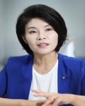한정애 의원.