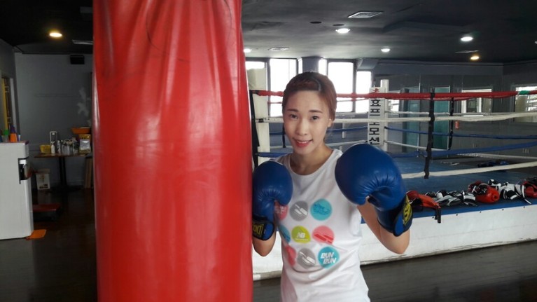 ‘엄마 복서’ 박혜수가 오는 10월7일 필리핀의 리바스와 세계타이틀전을 앞두고 강도 높은 훈련을 소화하고 있다.