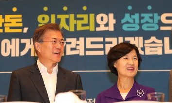 ‘증세’ 카드로 체면 추스른 추 대표