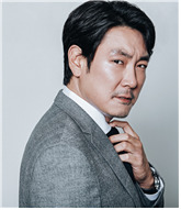 조진웅