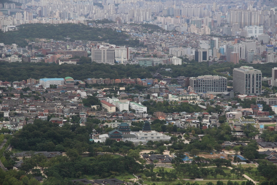 도심권과 서북권, 단독주택은 전월세 전환율이 비교적 높았다.