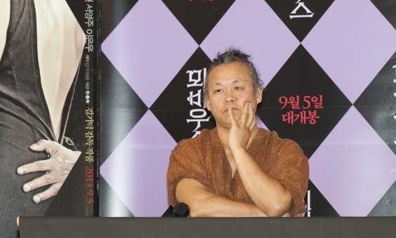 영화계 여성들은 창작의 고통만 느끼고 싶다