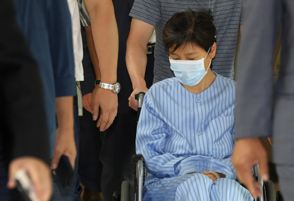 박근혜 전 대통령 ‘2차 정기검진’ 위해 또 병원행