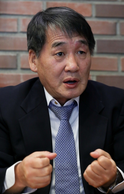 일본 마쓰야마대 장정욱 교수. 김정효 기자 hyopd@hani.co.kr