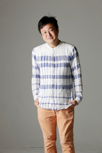 시인 오은. 박미향 기자 mh@hani.co.kr