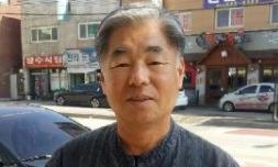 전직 소방관이 운전하는 택시에는 특별한 것이 있다