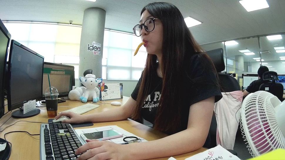 ‘직장인K’는 직장 생활을 담은 영상으로 인기를 끌고 있다. 사진 직장인K 제공