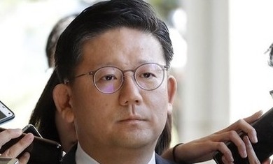 [한겨레 사설] ‘정치보복 수사’ 주장, 지나치다