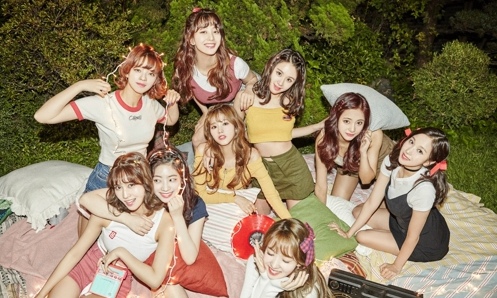 트와이스, ‘낙낙’ 뮤비 유튜브 2억뷰 돌파