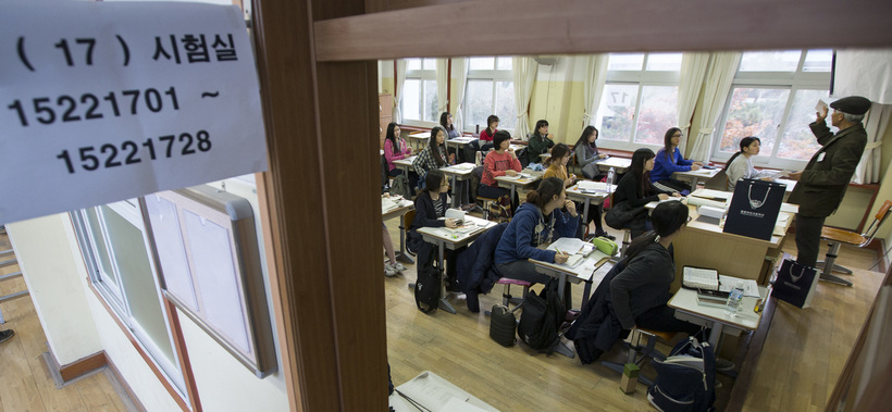 2018학년도 대학수학능력시험이 일주일 연기되면 대학별 고사 등 수시모집 일정도 한주씩 늦춰지게 됐다. 김성광 기자 flysg2@hani.co.kr