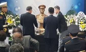 ‘인권 경찰’표상 고 안병하 경무관 흉상 제막
