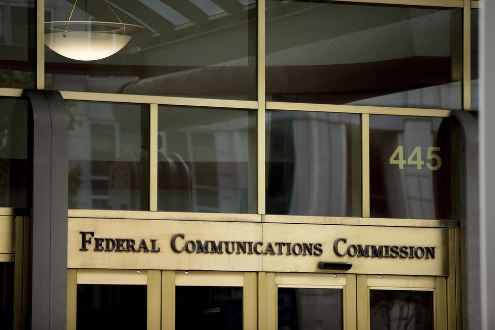 2015년 6월에 촬영된 미국 워싱턴에 위치한 연방통신위원회(FCC) 외관 사진.    워싱턴/AP 연합뉴스