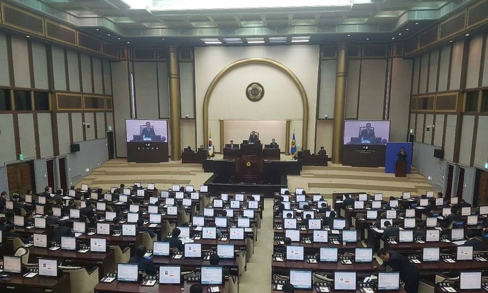 경기도의회, 협의 두번하고 ‘광역버스 준공영제’ 가결