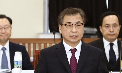[한겨레 사설] 국정원 ‘수사권 폐지’, 정치공작 체질도 함께 바꿔야