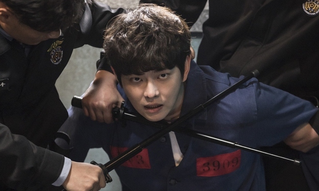 ‘실시간 사극’ 출현…MB도 이 드라마 볼까?