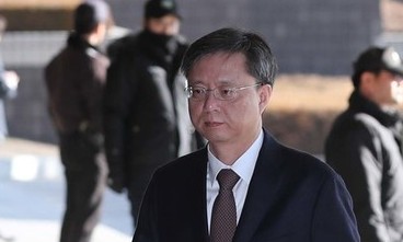 [단독] 우병우 사흘 뒤 영장심사 ‘이례적’…변호인 의견서 수용?